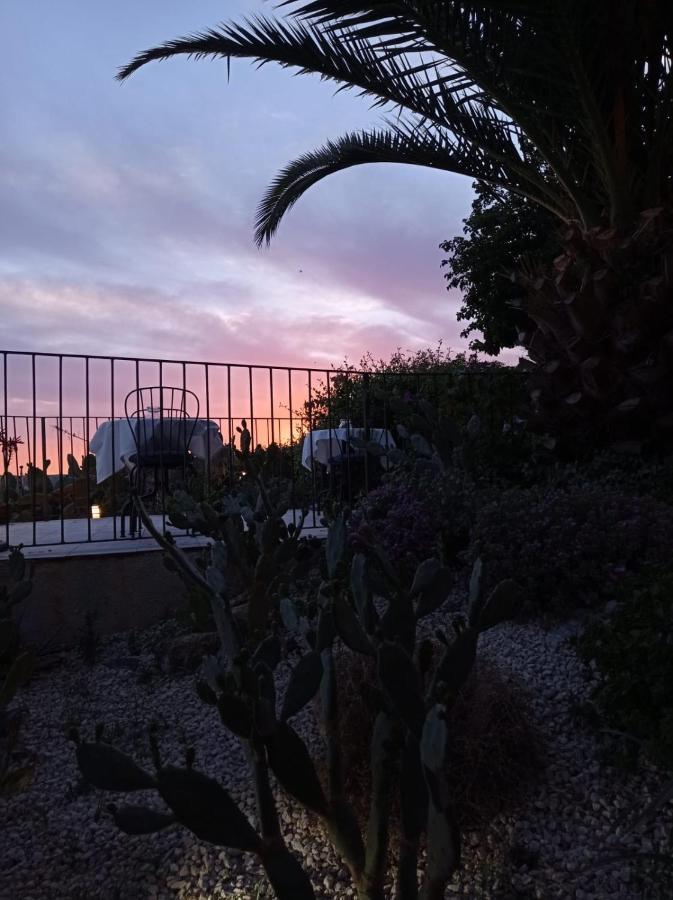 Trigona Garden Suite Noto Extérieur photo