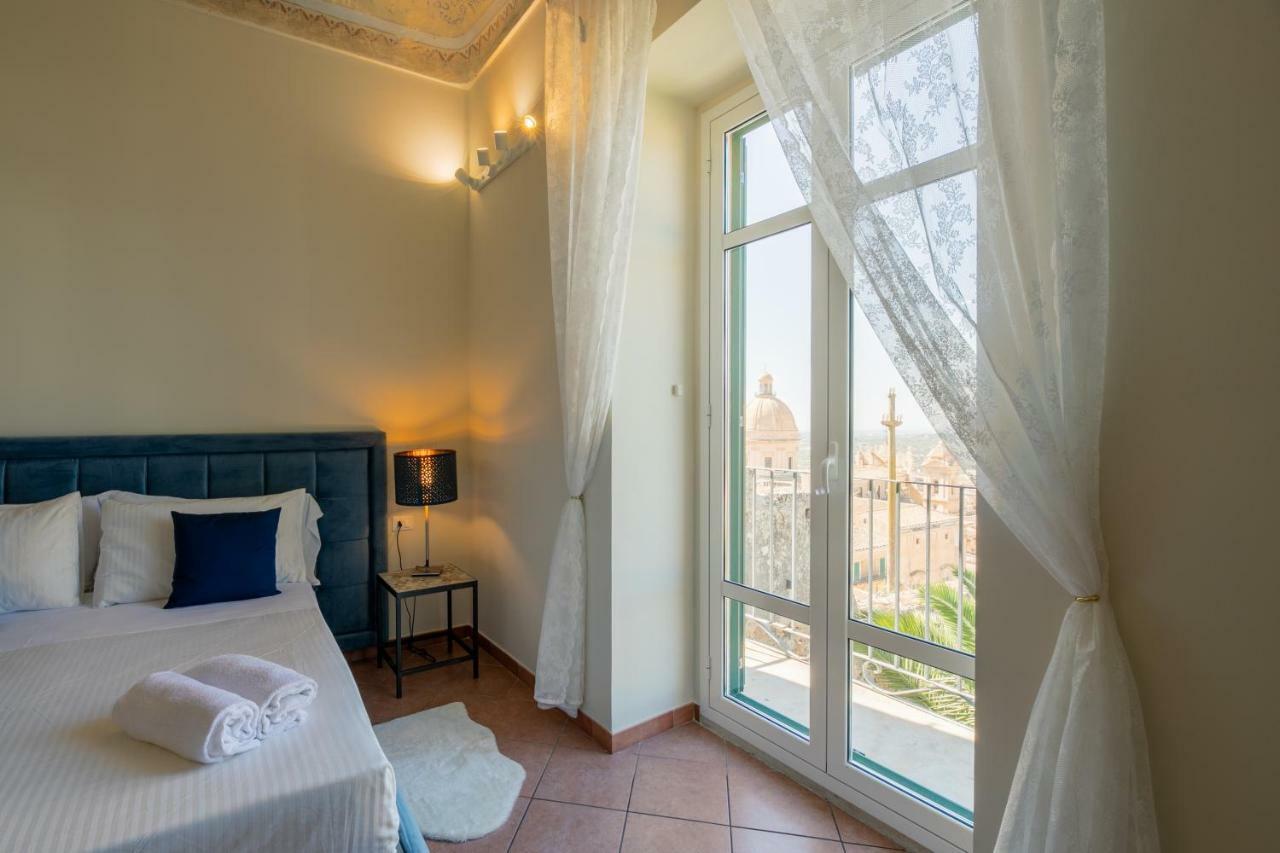 Trigona Garden Suite Noto Extérieur photo