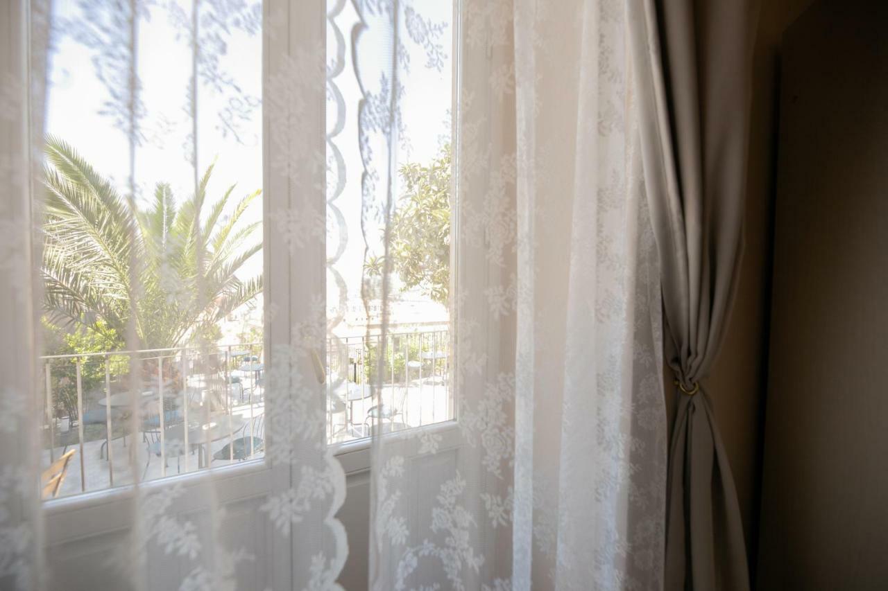 Trigona Garden Suite Noto Extérieur photo