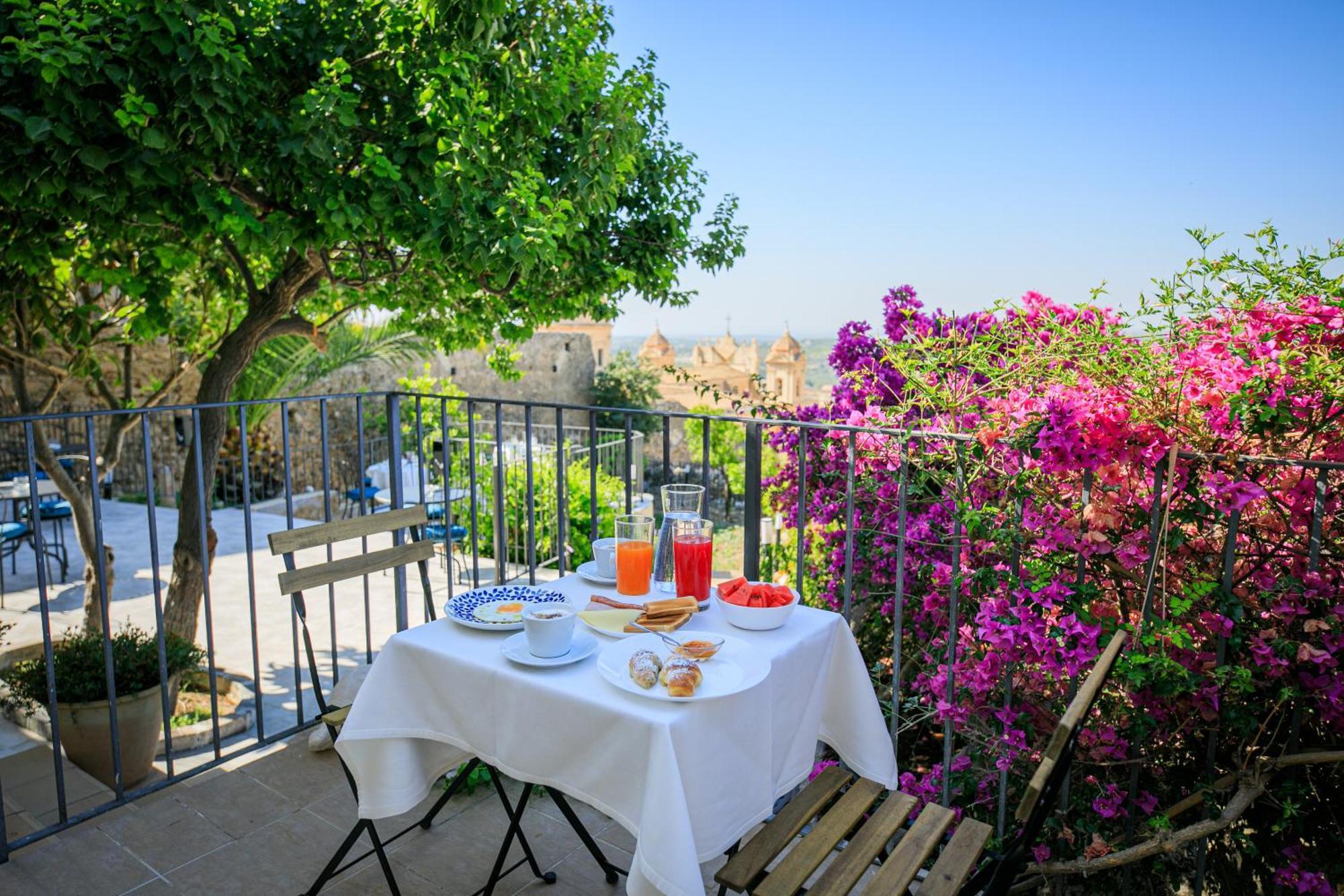 Trigona Garden Suite Noto Extérieur photo